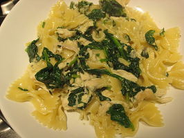 Lemon Pasta with Spinach and Chicken